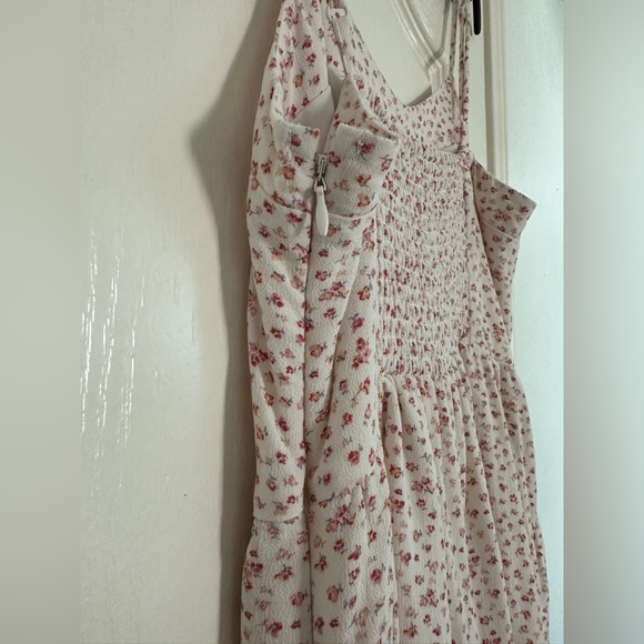American Eagle floral romper 🌺 - Picture 8 of 15